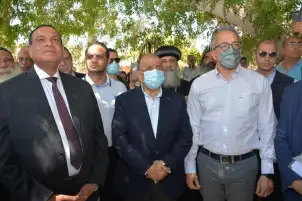 العناني وشعراوي يستمعان لعرض حول تطوير مسار العائلة المقدسة بوادي النطرون