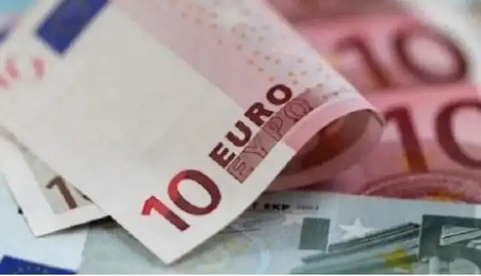 سعر اليورو اليوم الاثنين 30-5-2022 في مستهل البنوك المصرية