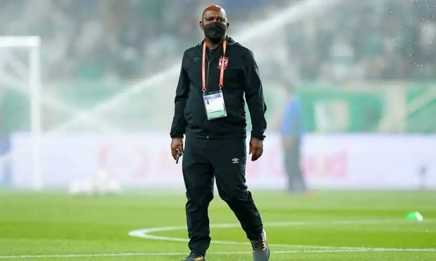 موسيماني: روني ليس أفضل مني.. وهذا سبب اهتزاز مستوى بيرسي تاو