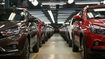 المشرعون الأوروبيون يؤيدون حظر السيارات الجديدة ذات محركات الاحتراق بحلول 2035