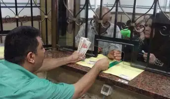 الحكومة تنفي استقطاع جزء من مكافأة نهاية الخدمة لأصحاب المعاشات