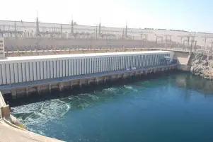 الكهرباء تخطط لرفع قدرات محطات السد العالى باستثمارات مبدئية 900 مليون جنيه