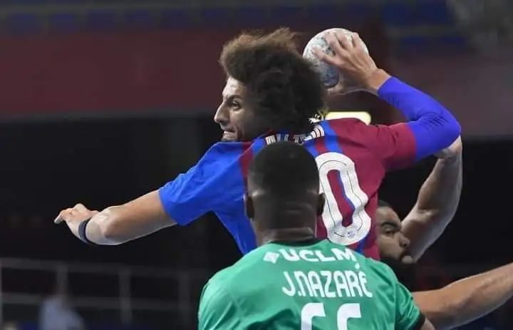 إنجاز جديد .. علي زين يتوج بلقب دوري أبطال أوروبا لليد مع برشلونة