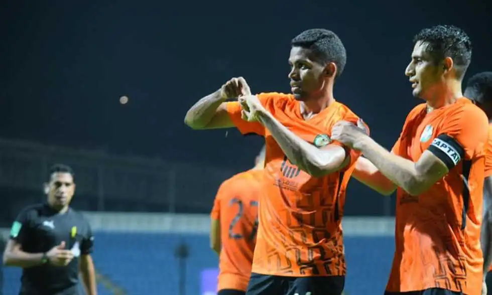 ثلاثي هجومي للبنك الأهلي أمام الزمالك