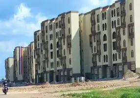 وزير الإسكان يتابع تقدم الأعمال بمشروعات تجمع غرب كارفور بالإسكندرية ورشيد الجديدة