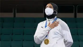 فريال أشرف وسيف عيسى يحملان علم مصر بافتتاح دورة ألعاب البحر المتوسط