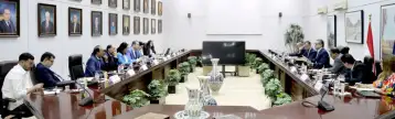 العنانى يبحث سبل استثمار زخم مؤتمر COP 27 للترويج السياحي لمصر