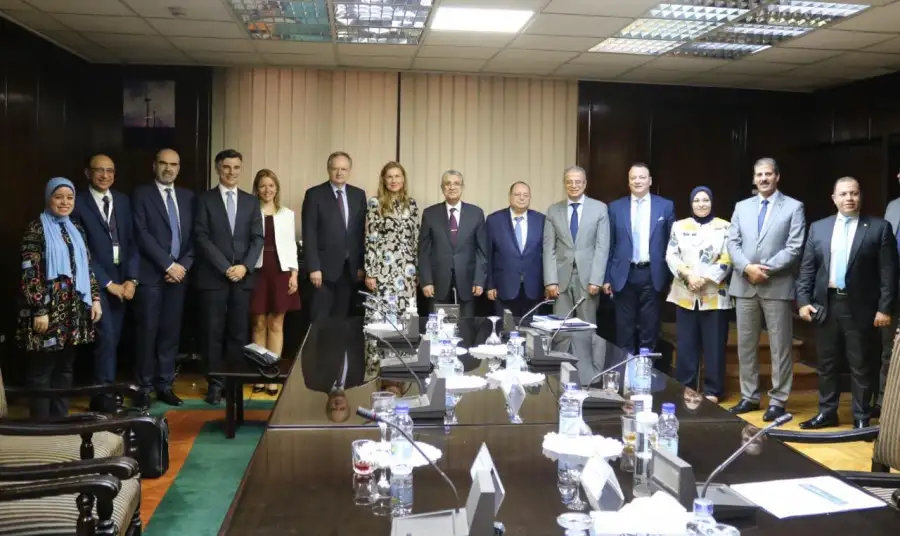 بالأرقام.. وزير الكهرباء يستعرض إنجازات القطاع خلال 8 سنوات