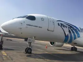 مصر للطيران تطلق خدمات جديدة للإنترنت على متن طائراتها