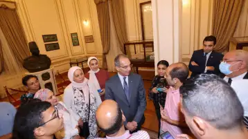 وزير الاتصالات يتفقد مركز إبداع مصر الرقمية بقصر السلطان حسين كامل ومتحف البريد