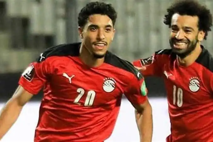 تقارير.. أحد أندية البريميرليج يرغب في ضم مرموش من فولفسبورج