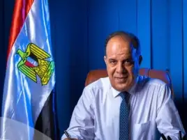 بعد زيادة أسعار البنزين.. نائب يطالب بمراقبة المواقف.. وتطبيق غرامة 1500 جنيه للمخالفين