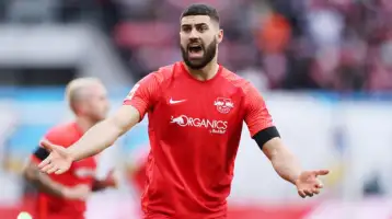 مدافع لايبزيج يغيب عن مواجهة بايرن ميونخ في كأس السوبر الألماني
