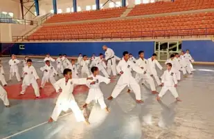 أبطال فريق كاراتيه ذوي الهمم بكفر الشيخ يحصدون 3 ذهبيات في بطولة الجمهورية