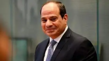 السيسي: العالم في حاجة ماسة للانتقال العادل إلى الطاقة الخضراء والمتجددة