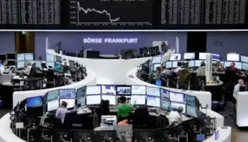 مؤشرات الأسهم الأمريكية تغلق الإثنين متراجعة مع تجدد المخاوف حيال النمو الاقتصادي