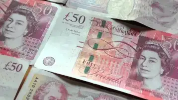 سعر الجنيه الإسترليني اليوم الخميس 21-7-2022 مقابل الجنيه