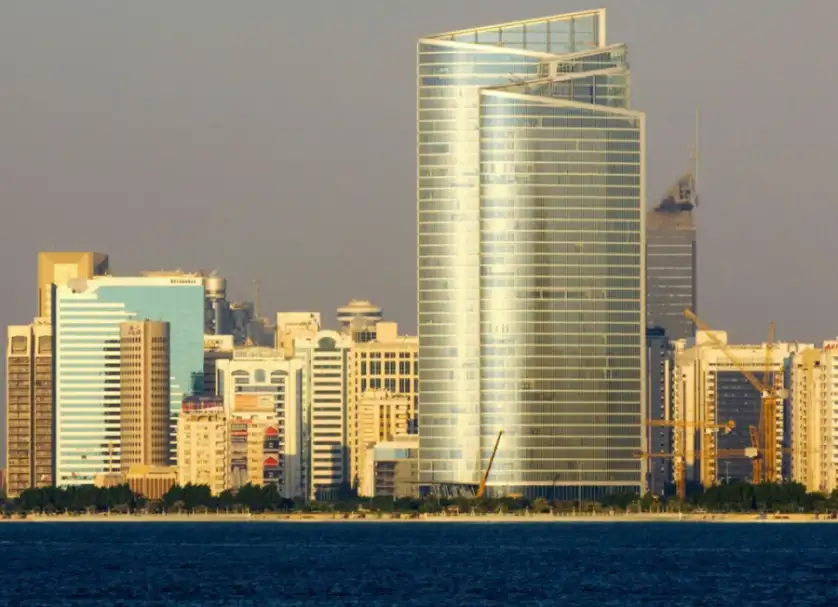جهاز أبوظبي للاستثمار يوافق على شراء حصة في "تي إم إف جروب"
