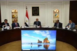 الجزار يوجه بالإسراع في معدلات تنفيذ مشروع تطوير موقع التجلى الأعظم