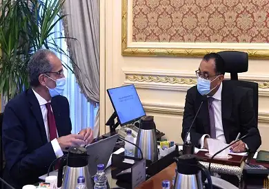 مدبولي: اهتمام كبير من الدولة بقطاع الاتصالات وتنفيذ مشروعات البنية التحتية التكنولوجية