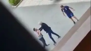مشاجرة ساخنة بين مدرب تورينو الإيطالي والمدير الرياضي