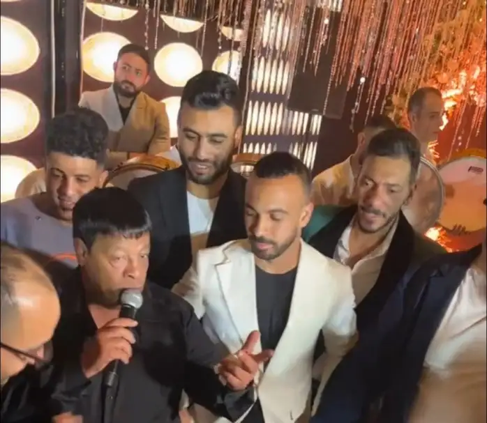 الأهلي يعاقب لاعبيه بعد حضورهم أحد الأفراح