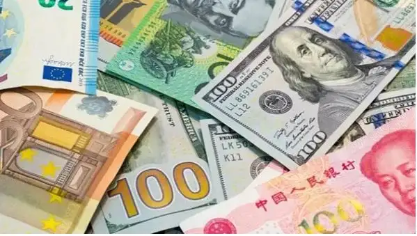 أسعار العملات اليوم الاثنين 1-8-2022 فى مستهل تعاملات البنوك المصرية