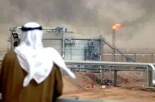 بعد زيارة بايدن.. صادرات النفط السعودية تقفز لأعلى مستوى في عامين