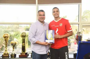 الأهلي يتعاقد مع أحمد عزب 4 مواسم لتدعيم رجال الطائرة