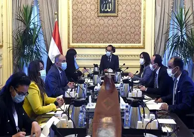 مدبولي: حريصون على تحقيق المشاركة الفاعلة في تمويل المشروعات ضمن برنامج نُوَفِّي