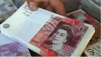 سعر الجنيه الإسترليني اليوم الاثنين 16-8-2022 في مستهل تعاملات البنوك