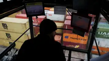 "منطقة اليورو" تسجل عجزًا تجاريًا خلال يونيو