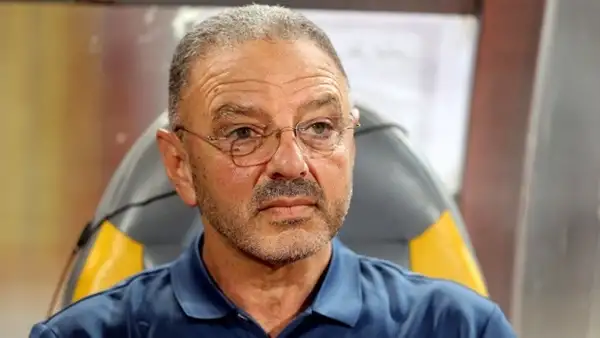 طلعت يوسف يُعلن تشكيل الجونة أمام المحلة