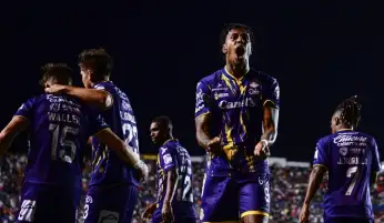 سان لويس ينتزع فوزا مثيرا أمام بوماس أونام في الدوري المكسيكي