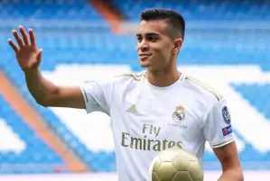 جيرونا يضم موهبة ريال مدريد رسميا