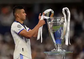 رسالة مؤثرة من كاسيميرو في وداع ريال مدريد