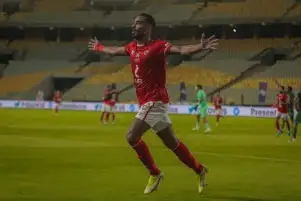 مصطفى شوبير حارسا وغريب يقود هجوم الأهلي أمام الإسماعيلي