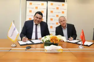 اتفاقية تعاون بين "المصرية للاتصالات" و"أورنج الأردن" لإنشاء مسار دولي يربط العراق بأوروبا