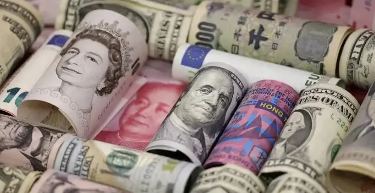 أسعار العملات اليوم الخميس 25-8-2022 فى البنوك