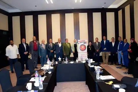 عضو شعبة المستوردين يشيد بقرار المركزي.. ويؤكد ضرورة دراسة العودة لاعتمادات التحصيل