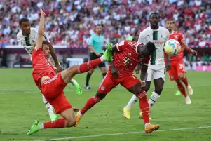 بايرن ميونخ يتعادل مع مونشنجلادباخ في الدوري الألماني