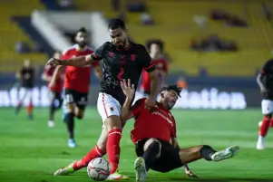 بعد 9 مباريات.. الأهلي يستقبل هدفا أمام طلائع الجيش