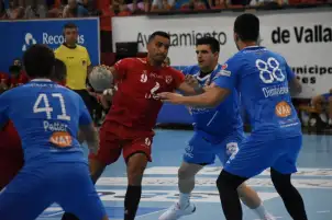 رجال يد الأهلي يتوج ببطولة كأس الأبطال الدولية بالبوسنة