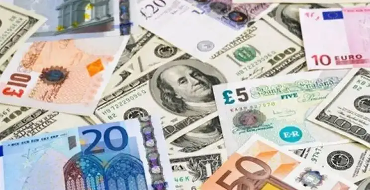 أسعار العملات اليوم الثلاثاء 30-8-2022 فى مستهل تعاملات البنوك المصرية