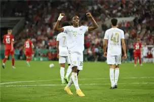تيل أصغر لاعب يسجل لبايرن ميونخ في مباراة رسمية