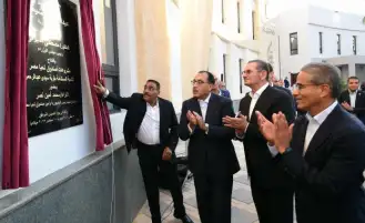 رئيس الوزراء يواصل جولته بمشروعات مجمع «تحيا مصر» بقرية سيدي عبد الرحمن