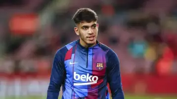 برشلونة يعلن تجديد عقد الزلزولي وإعارته إلى أوساسونا
