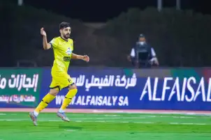 التعاون يفوز على النصر في الوقت القاتل بالدوري السعودي