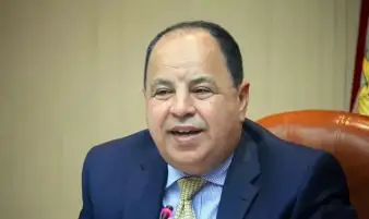 الحكومة تعلن خفض الضريبة على أكثر من 150 صنفًا من مستلزمات الإنتاج