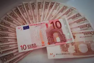 سعر اليورو اليوم الثلاثاء 6-9-2022 في بداية التعاملات مقابل الجنيه المصري